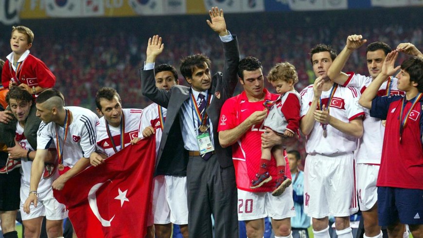Türk Futbolunun Tarihindeki Önemli Dönüm Noktaları