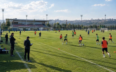 Türkiye'de Futbol Altyapıları Nasıl Çalışıyor?